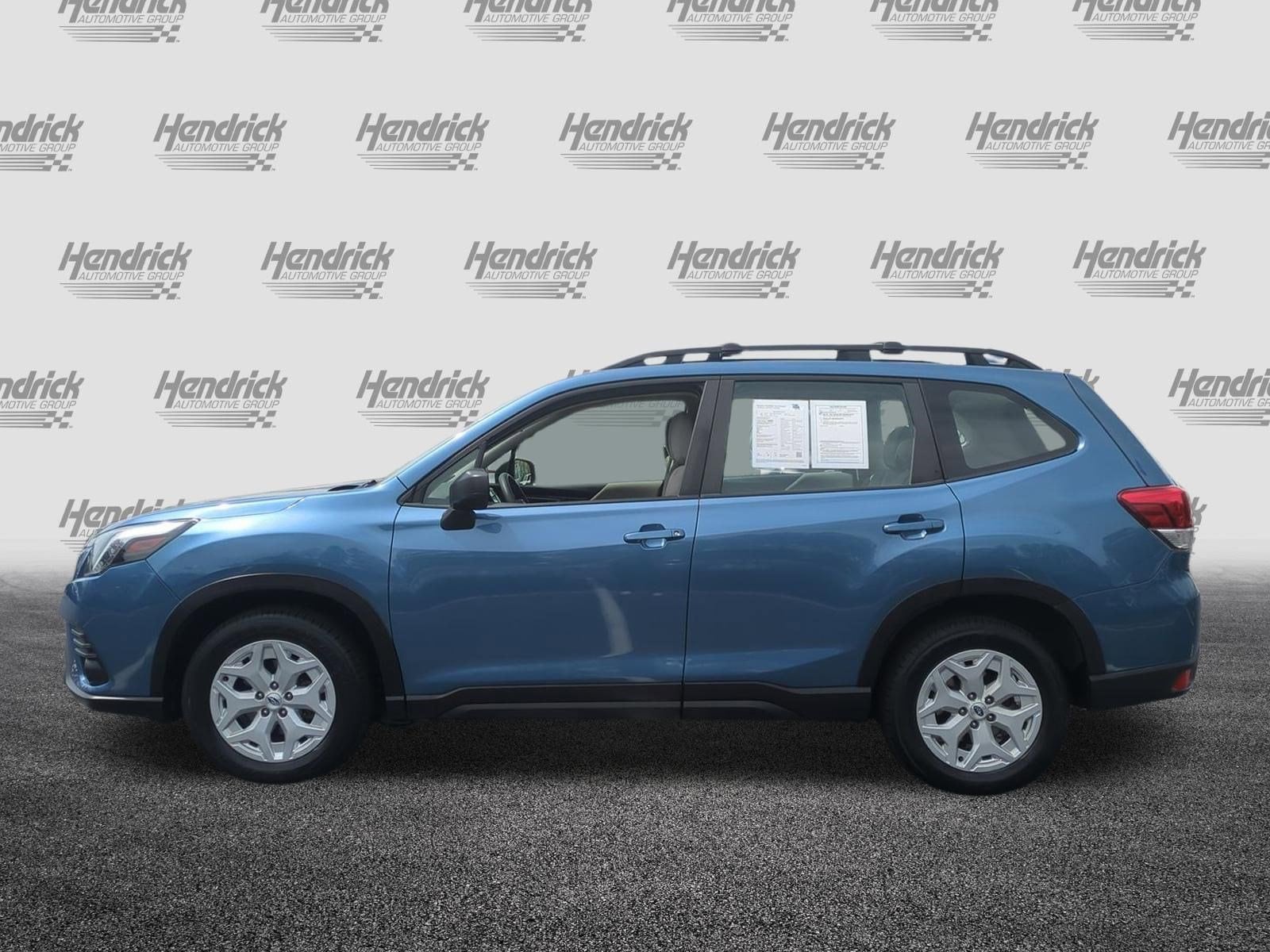 2022 Subaru Forester Base photo 6