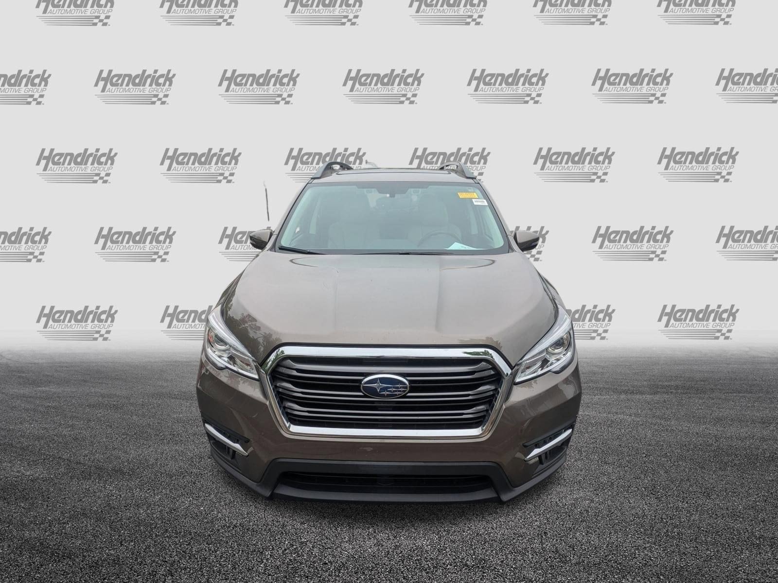 2021 Subaru Ascent Limited 7-Passenger photo 4