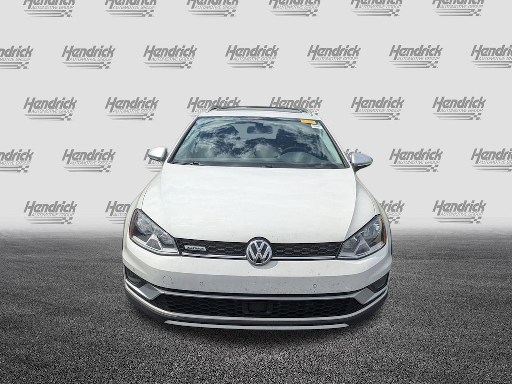 Used 2017 Volkswagen Golf Alltrack TSI SE Wagon