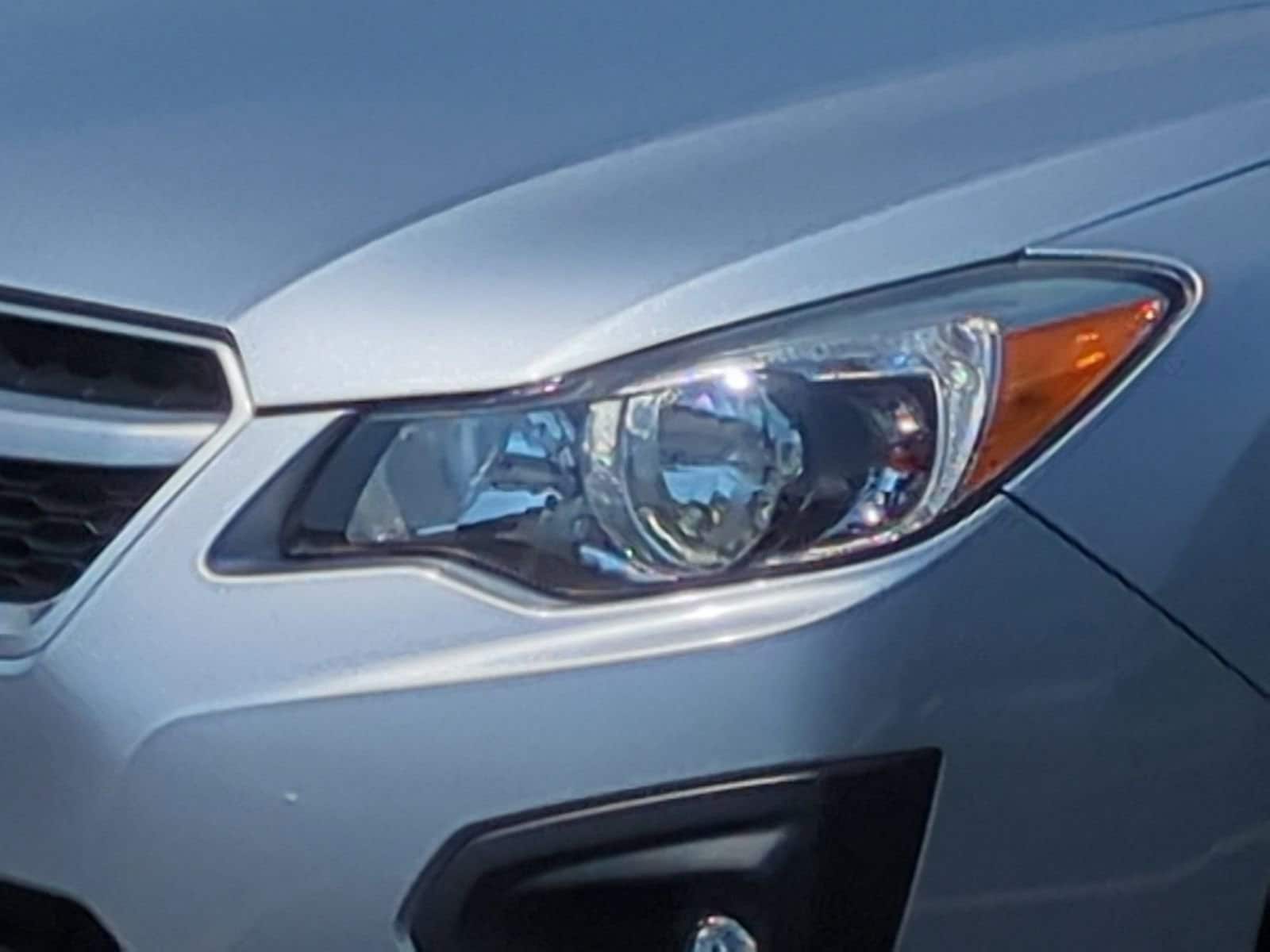 Subaru Impreza 2.0i Sport Limited W/Moonroof/Nav