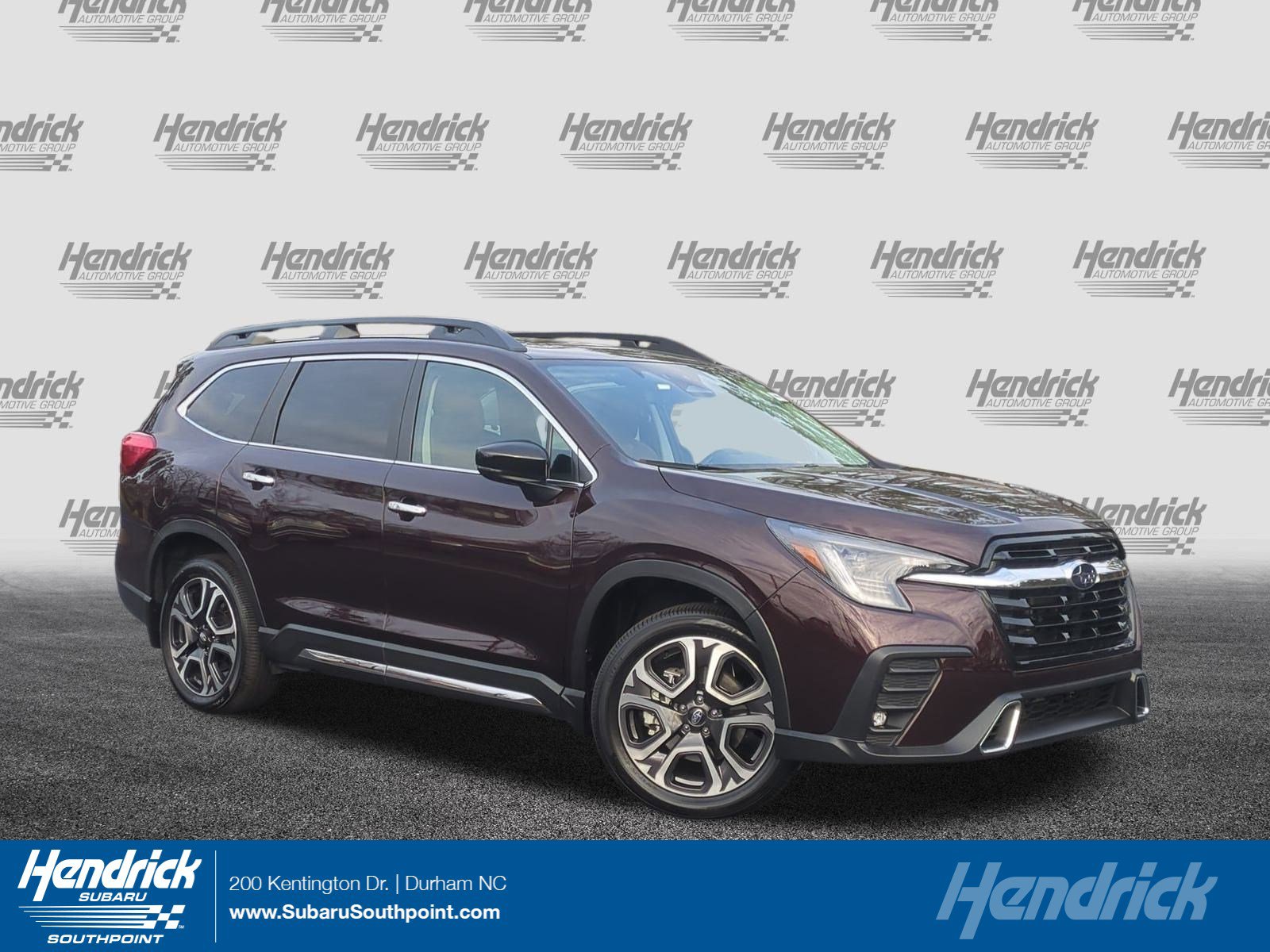 2025 Subaru Ascent Touring's photo