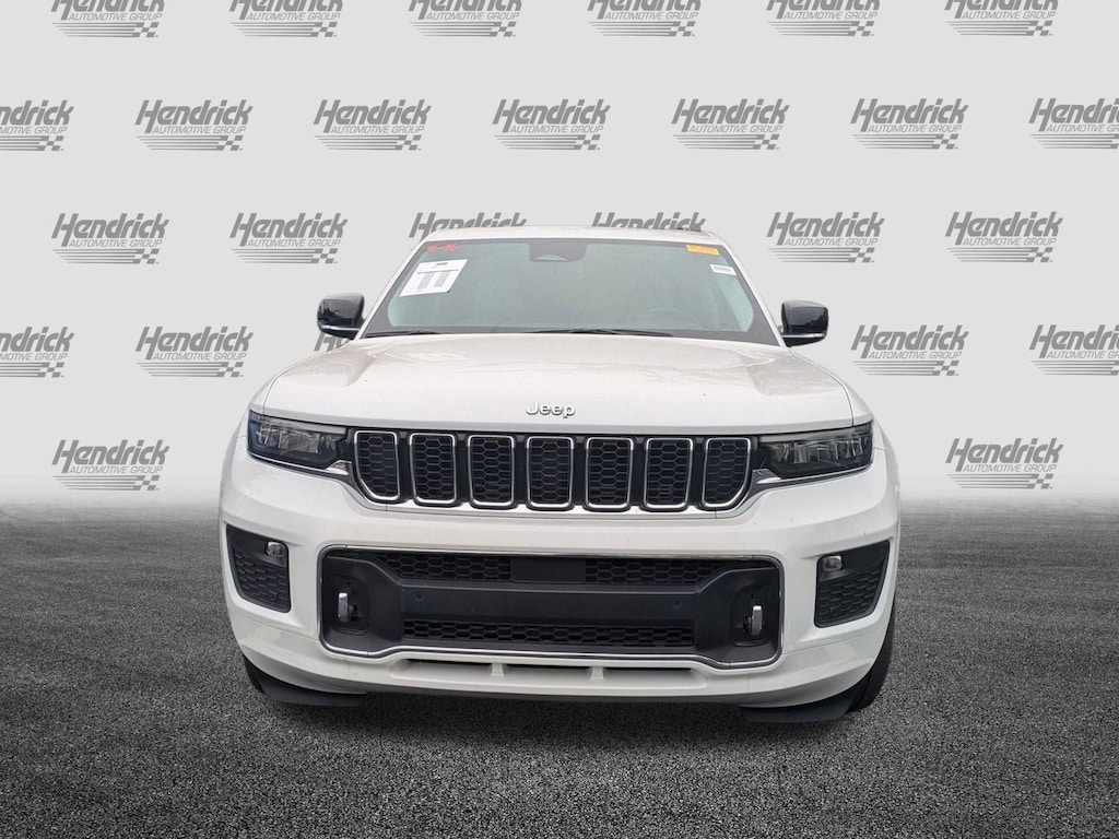 Used 2022 Jeep New Grand Cherokee Overland SUV
