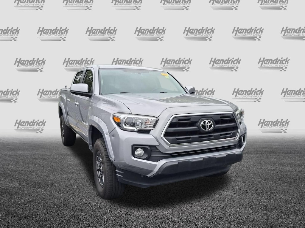 Used 2017 Toyota Tacoma SR5 V6 Pickup
