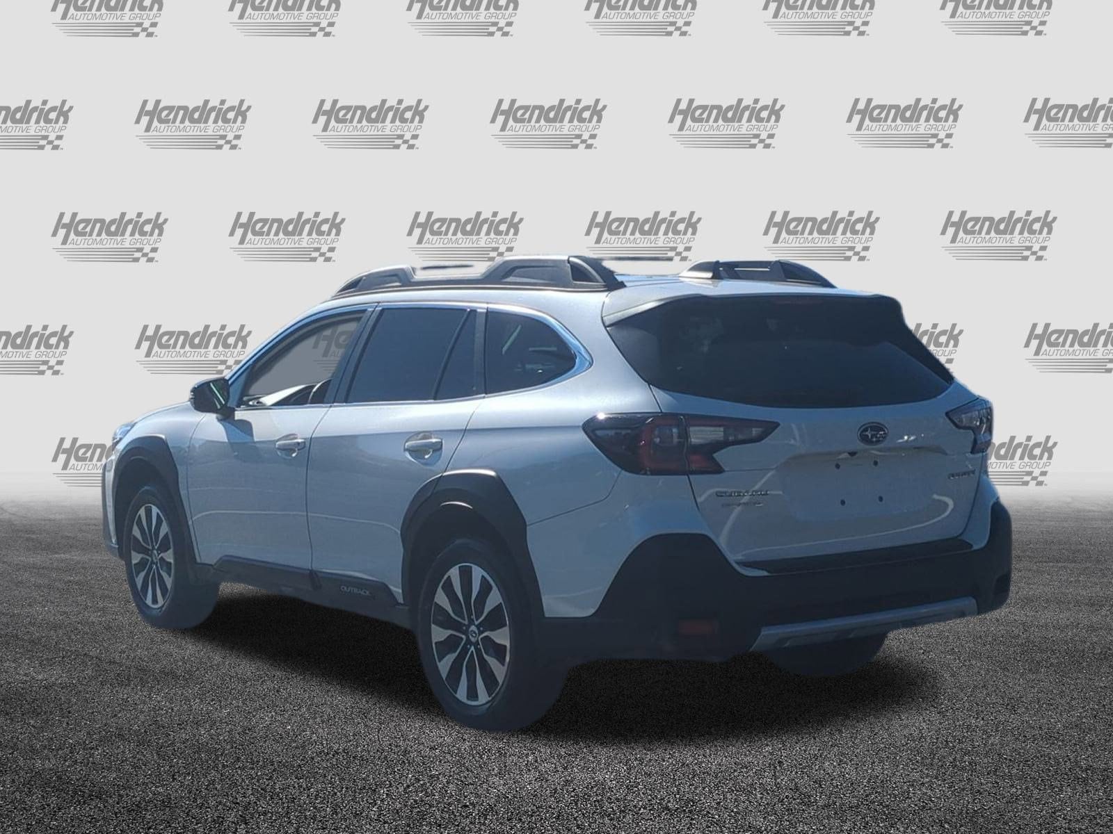 Image of 2023 Subaru Outback Limited SUV