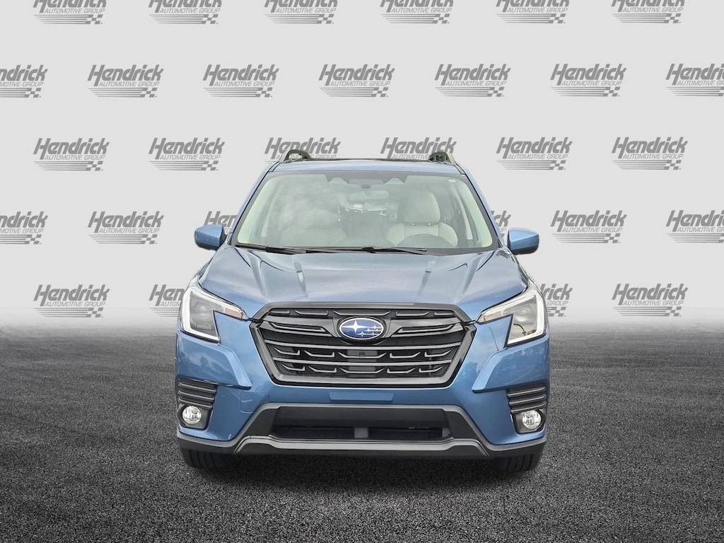 Used 2023 Subaru Forester Premium SUV