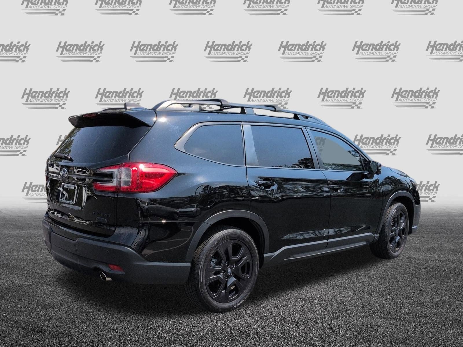 2023 Subaru Ascent Onyx Edition Limited 7-Passenger photo 3