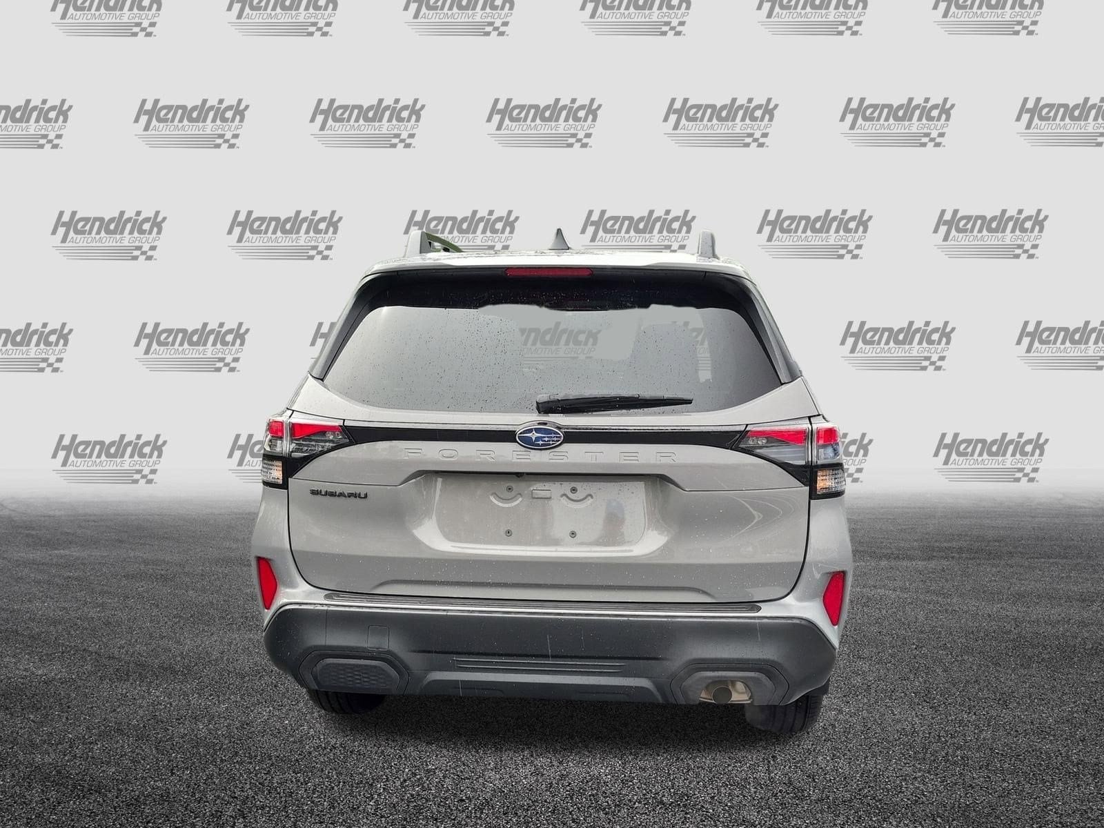 2026 Subaru Forester Premium photo 3