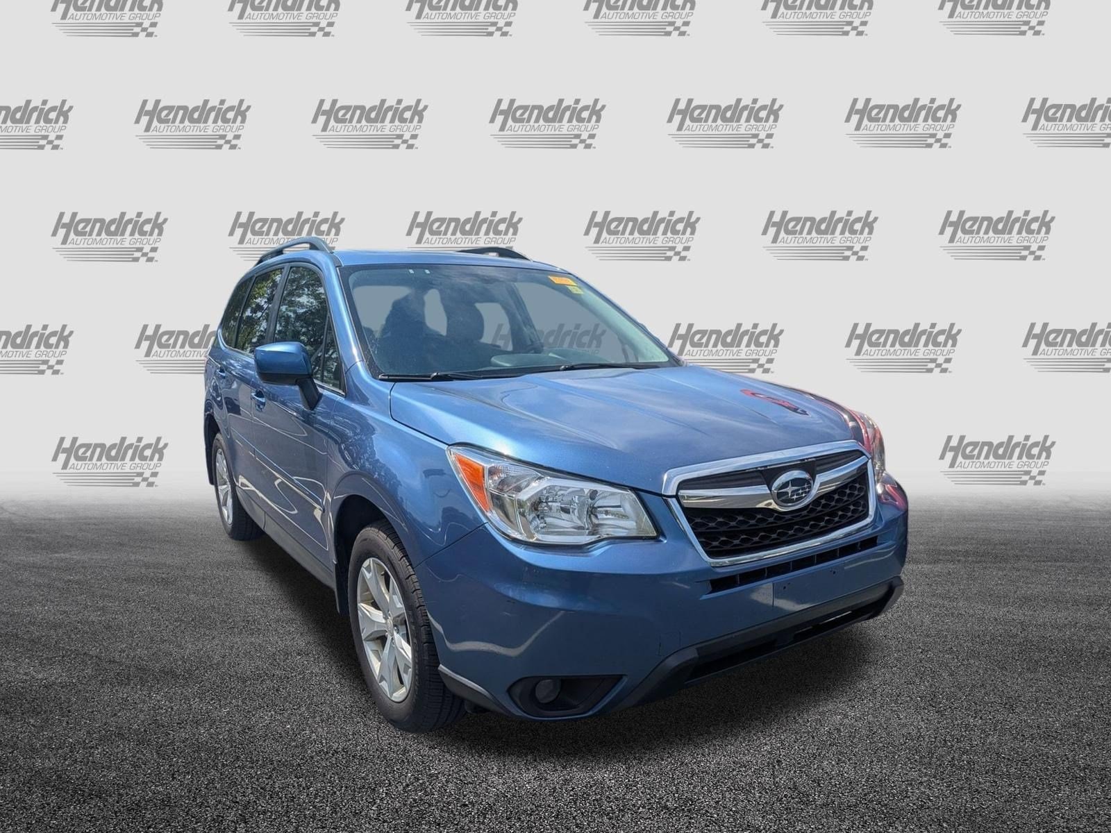 2016 Subaru Forester 2.5i Limited photo 2