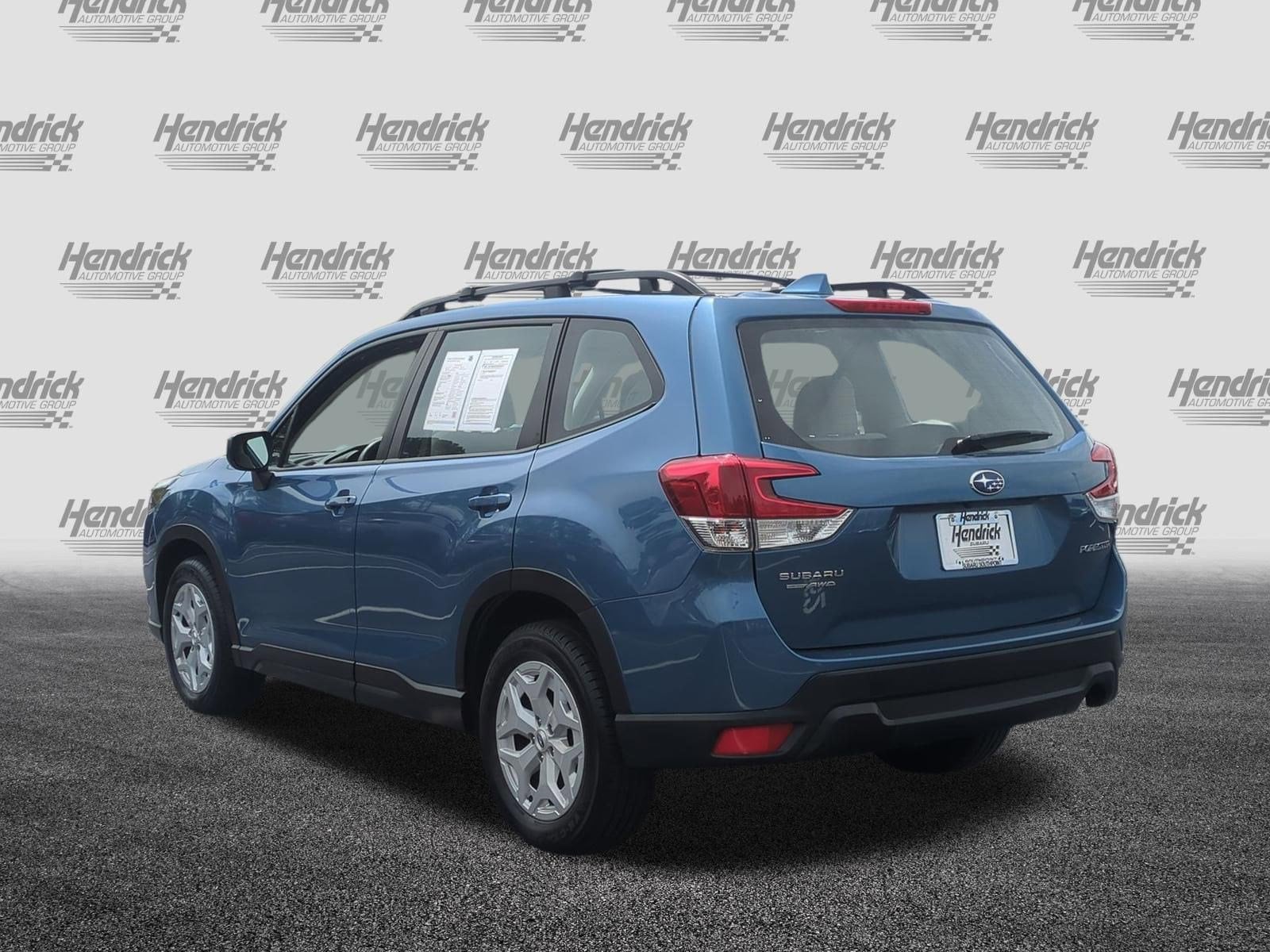 2022 Subaru Forester Base photo 3