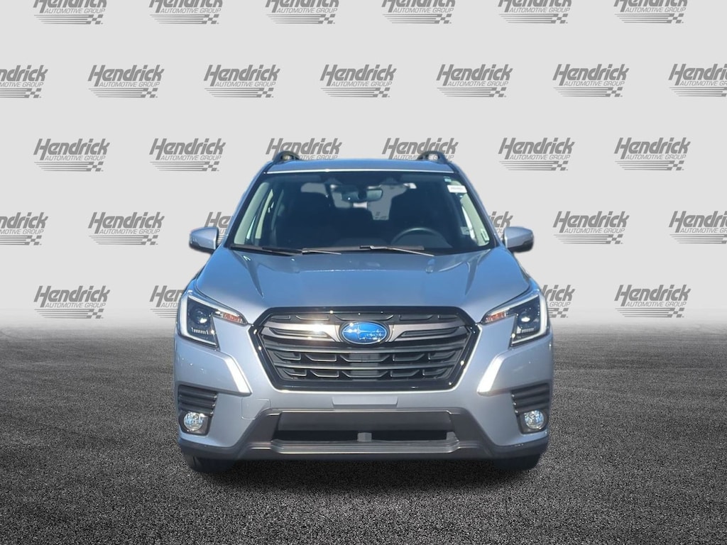 Used 2023 Subaru Forester Limited SUV