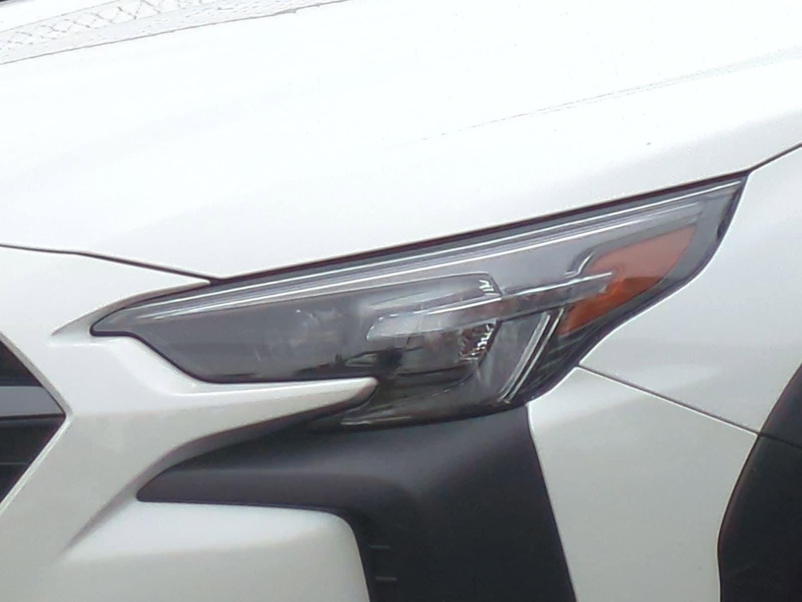 2025 Subaru Outback Base photo 5