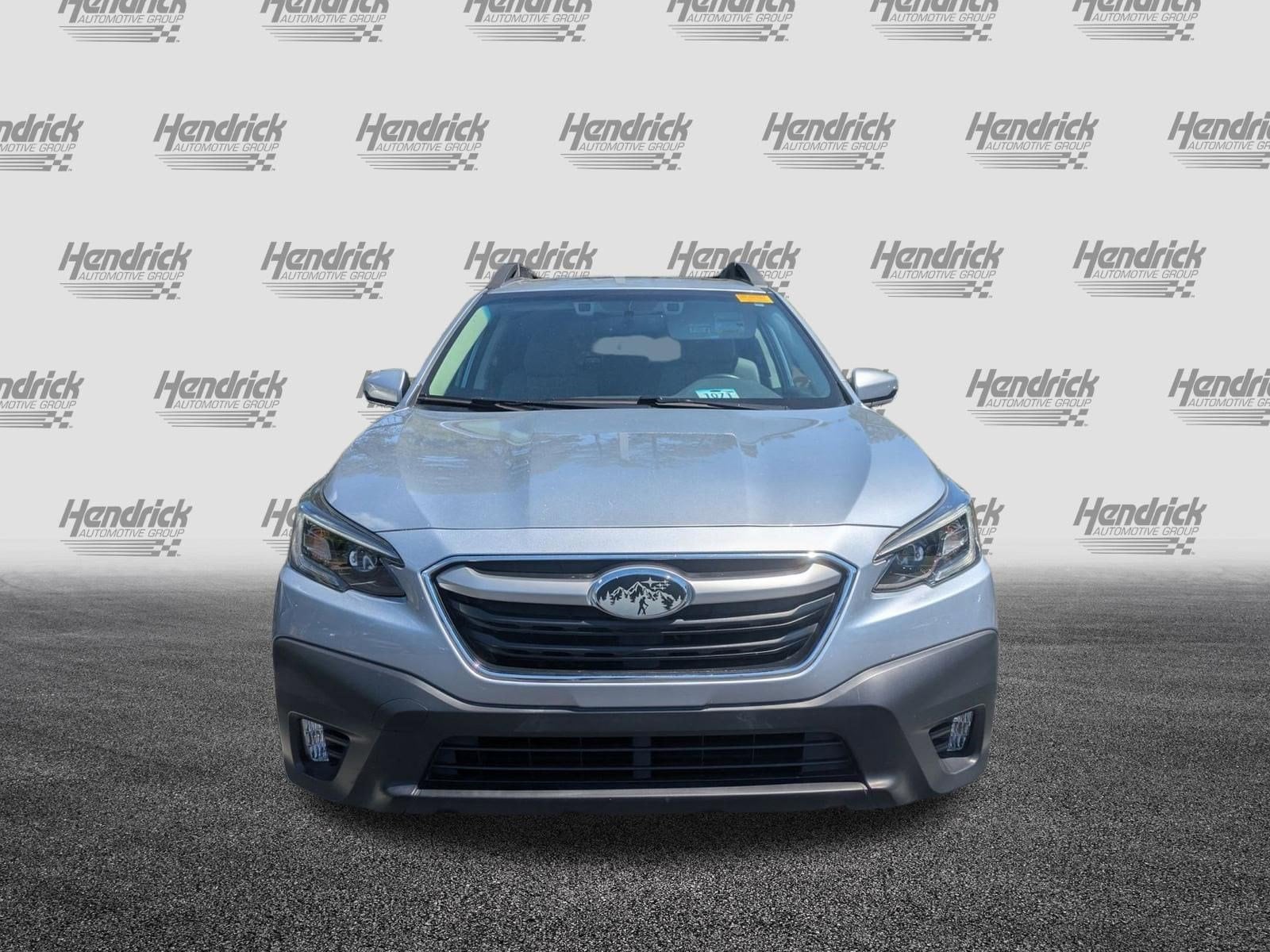 2020 Subaru Outback Premium photo 3