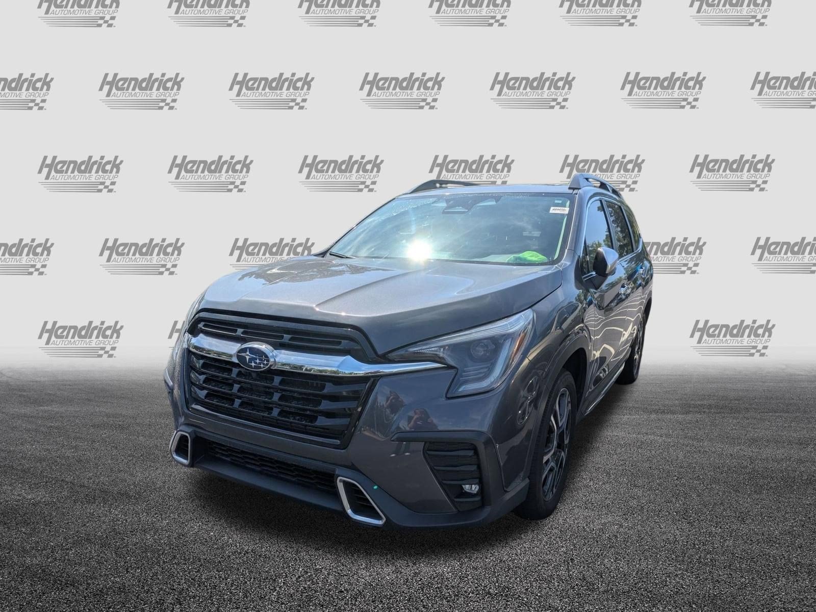 2023 Subaru Ascent Touring 7-Passenger photo 5