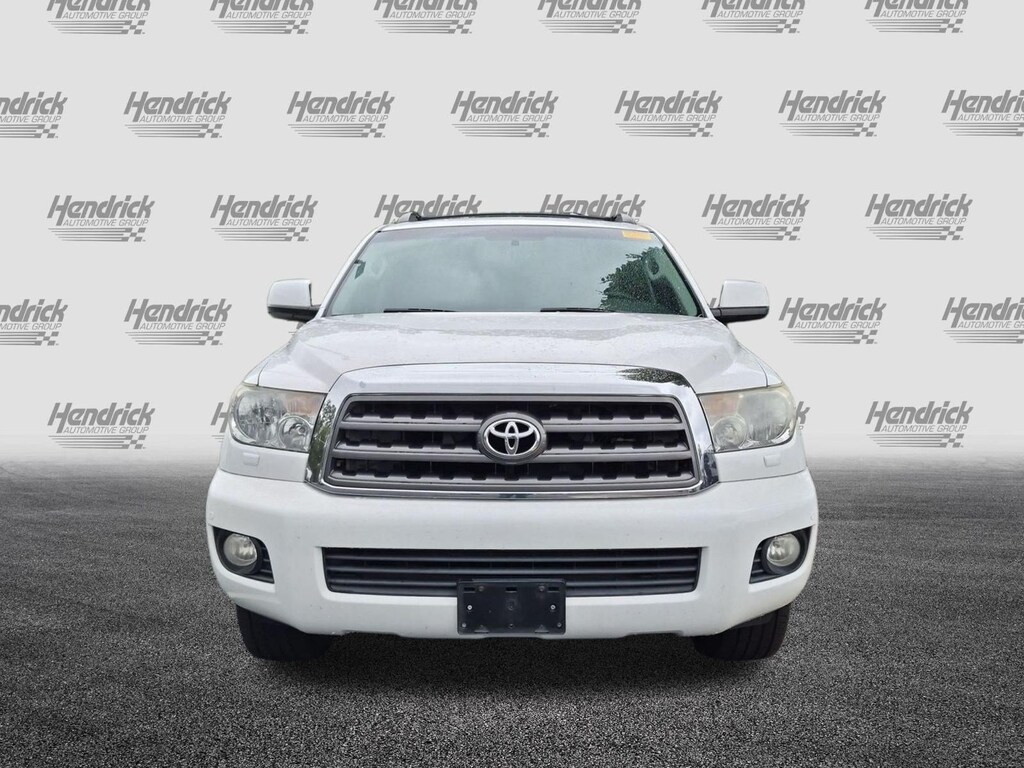 Used 2016 Toyota Sequoia SR5 5.7L V8 SUV