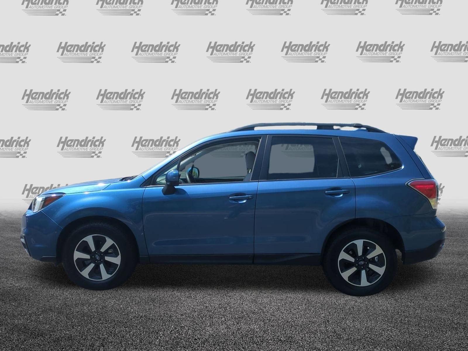 2018 Subaru Forester 2.5i Premium photo 6