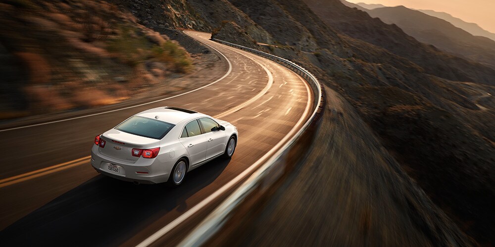 2016_Chevrolet_Malibu_16CHMA35044_v1.jpg