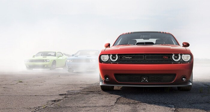 2017-Dodge-Challenger-RT-Scat-Pack-Front-Fascia (700x373).jpg