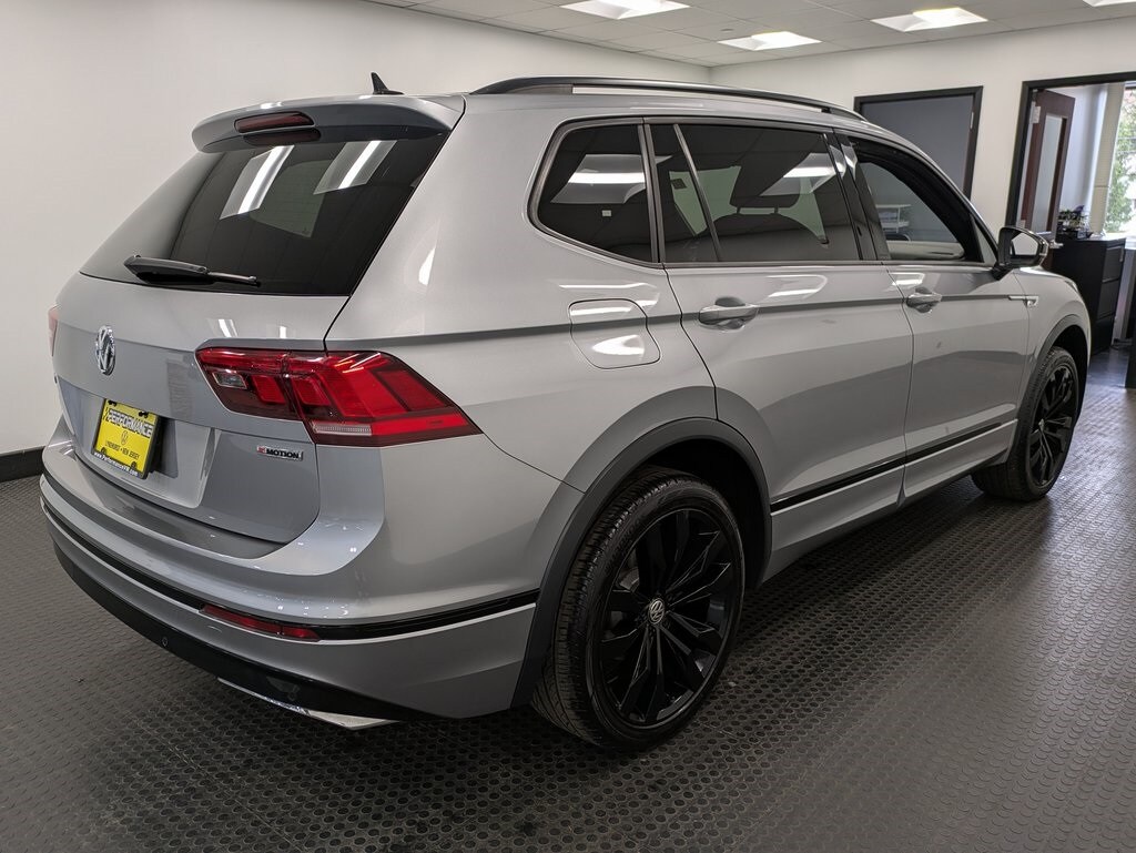 2021 Volkswagen Tiguan SE R-Line Black photo 4