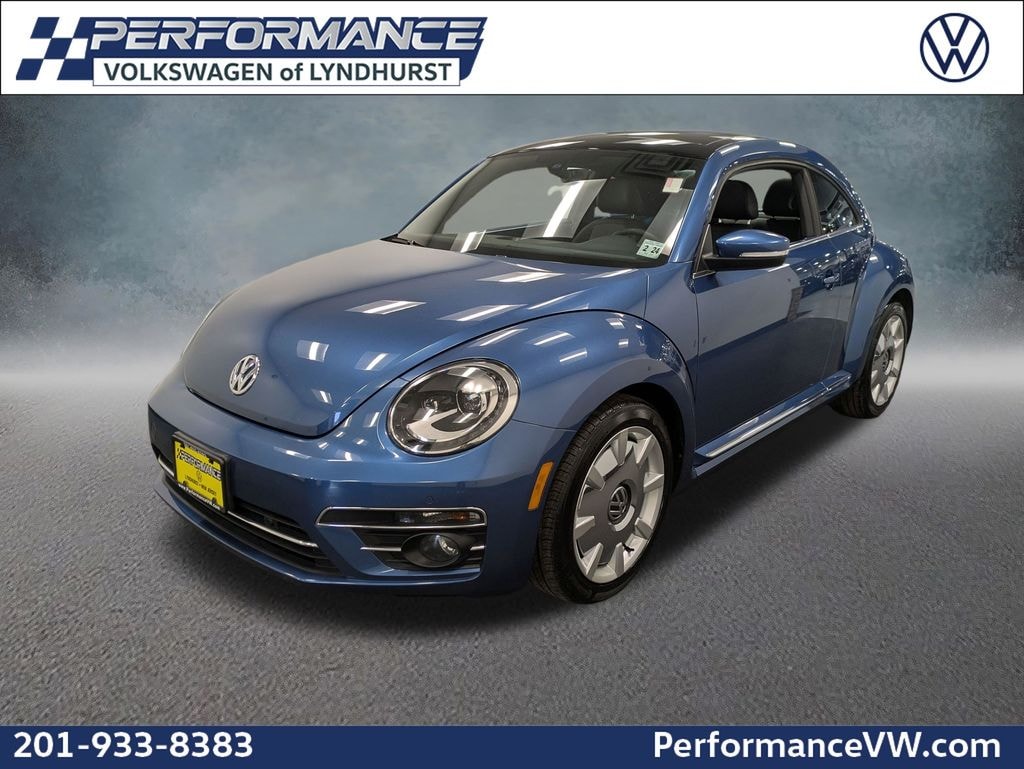 Used 2019 Volkswagen Beetle 2.0T SE Hatchback