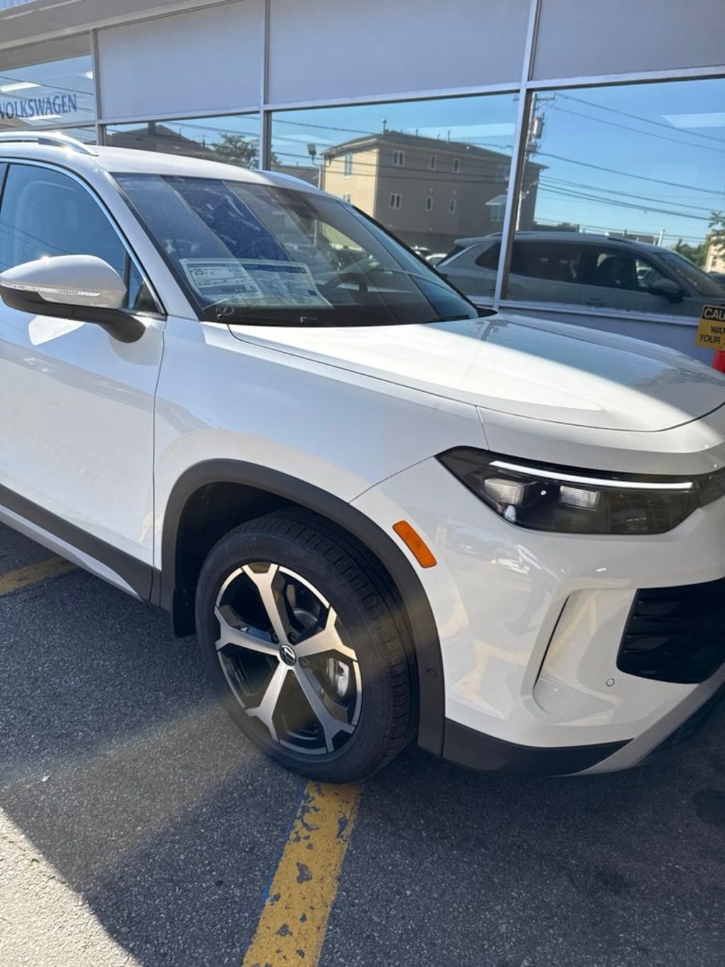 New 2026 Volkswagen Tiguan 2.0T SE SUV