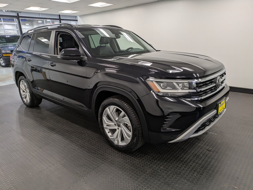 2023 Volkswagen Atlas V6 SE Technology photo 3