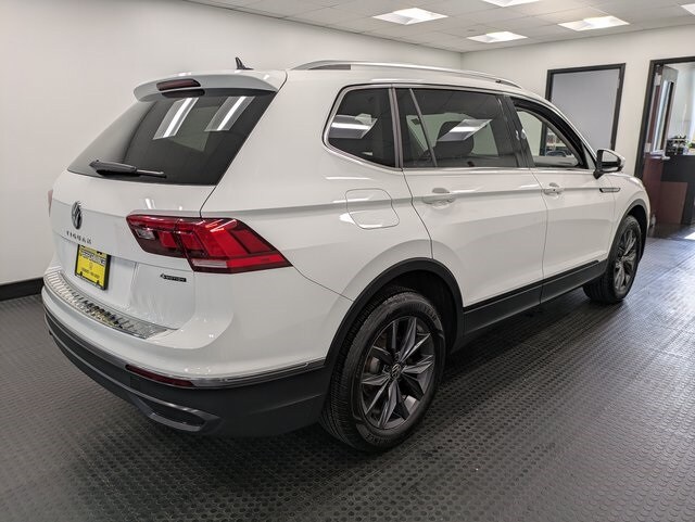 2024 Volkswagen Tiguan SE Wolfsburg Edition photo 4