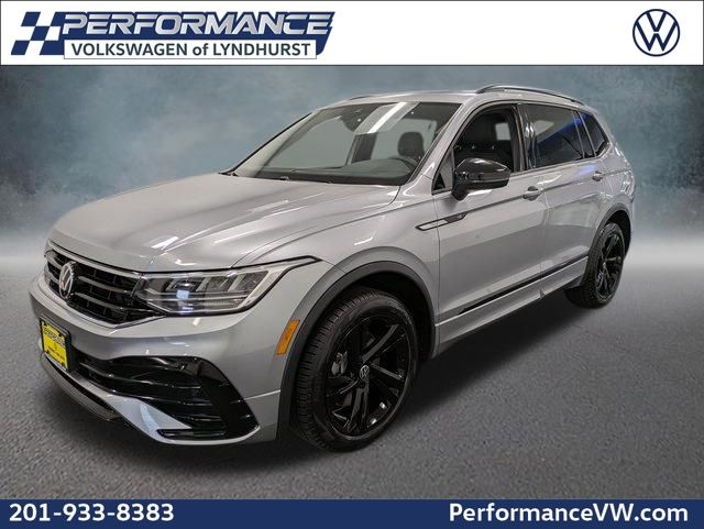 2023 Volkswagen Tiguan SE R-LINE BLACK