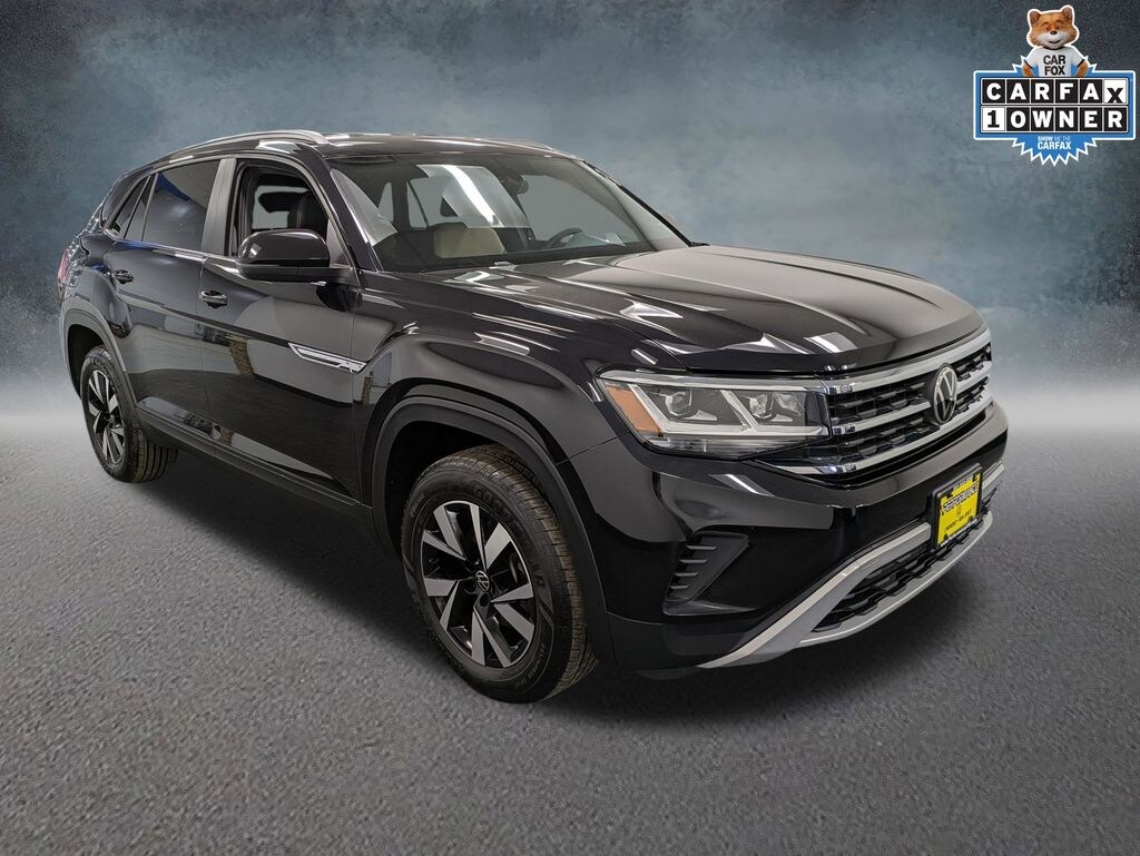 Used 2022 Volkswagen Atlas Cross Sport 2.0T SE SUV