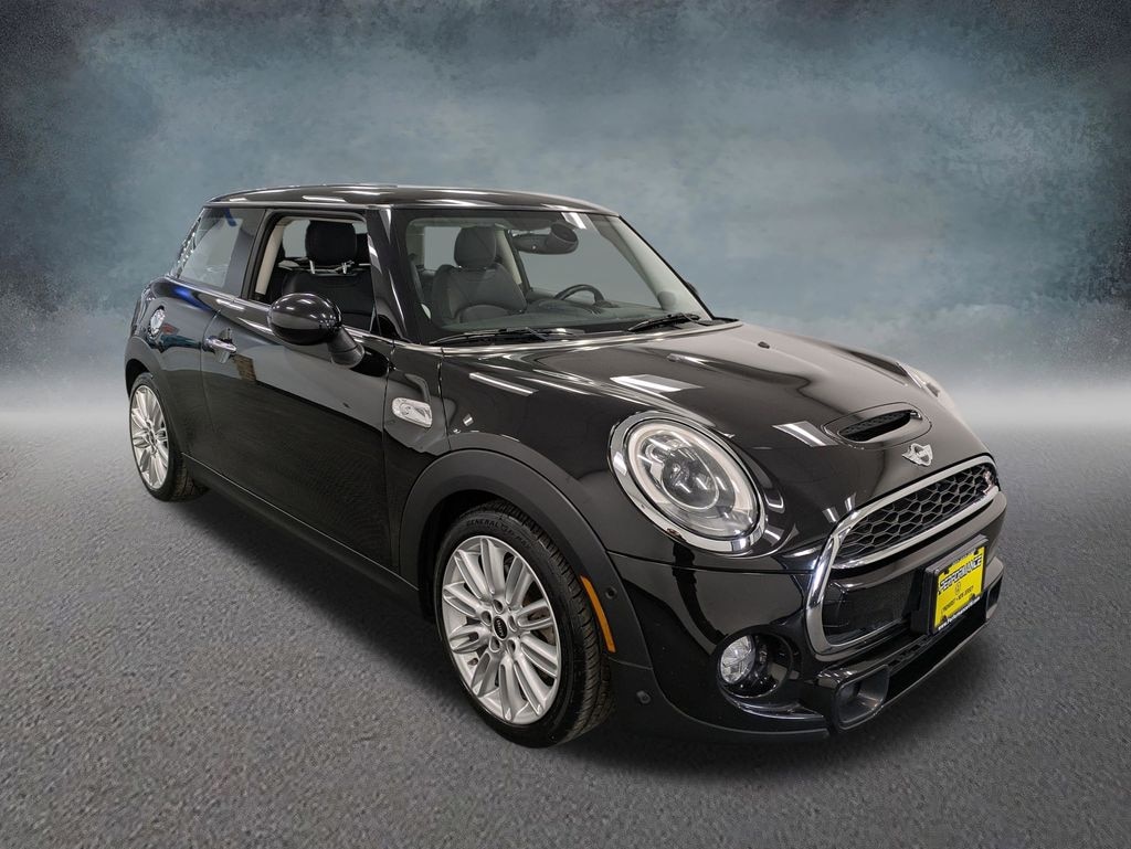 Used 2018 MINI Cooper S Base Hatchback