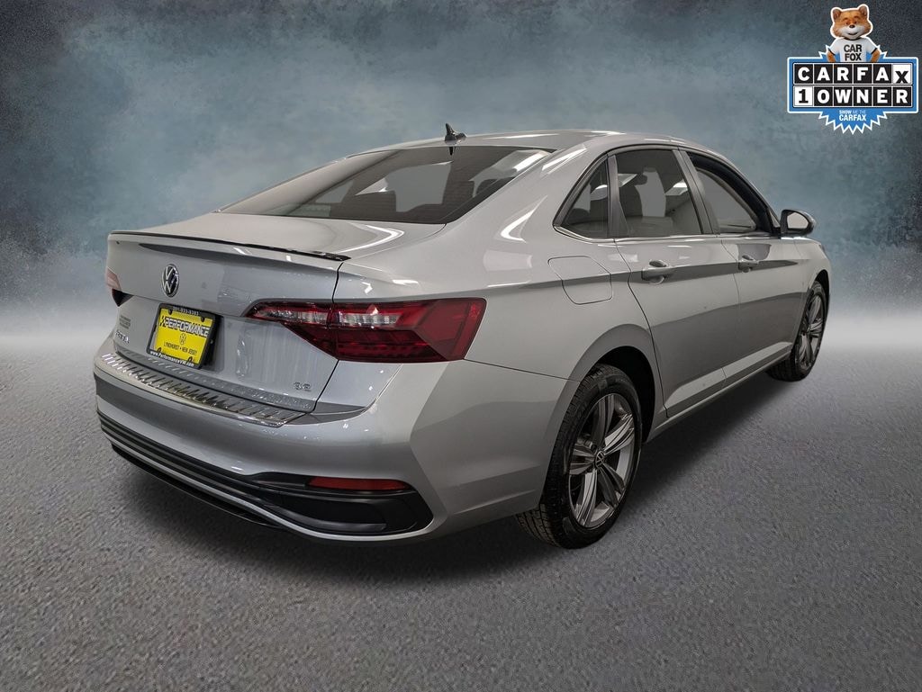 Used 2023 Volkswagen Jetta 1.5T SE Sedan