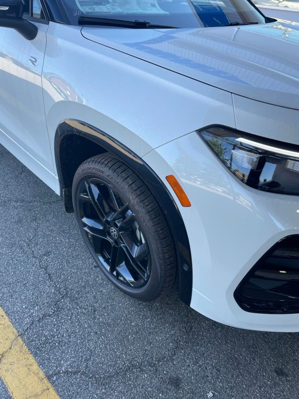 New 2026 Volkswagen Tiguan 2.0T SE R-Line Black SUV