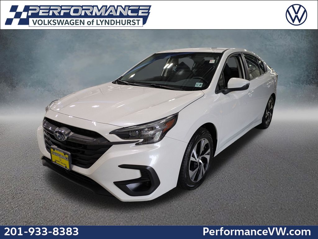 2024 Subaru Legacy Premium's photo