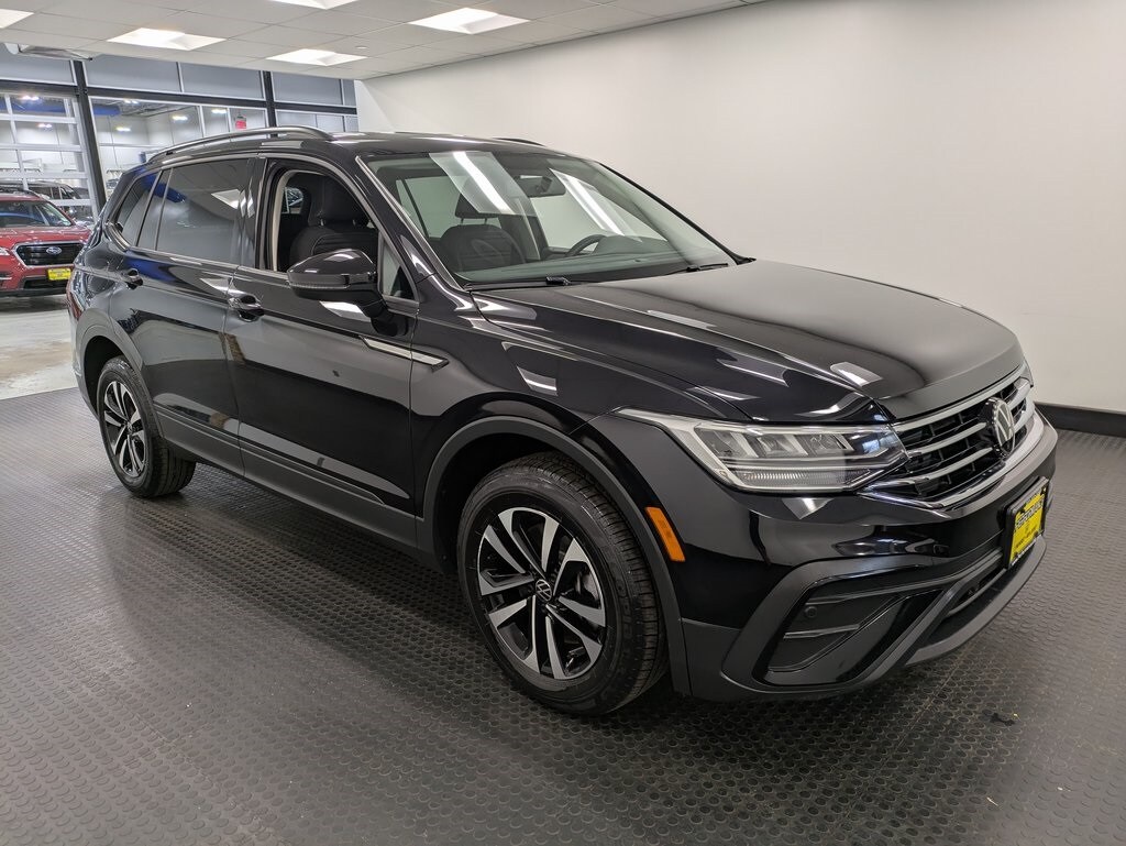2022 Volkswagen Tiguan S photo 3