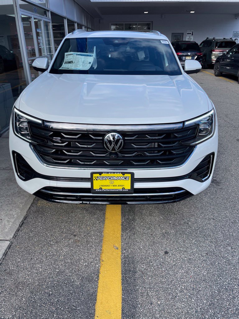  Volkswagen Atlas Cross Sport