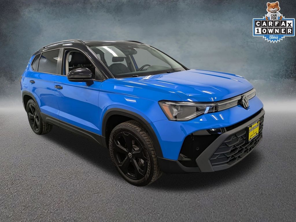 Used 2025 Volkswagen Taos 1.5T SE Black SUV