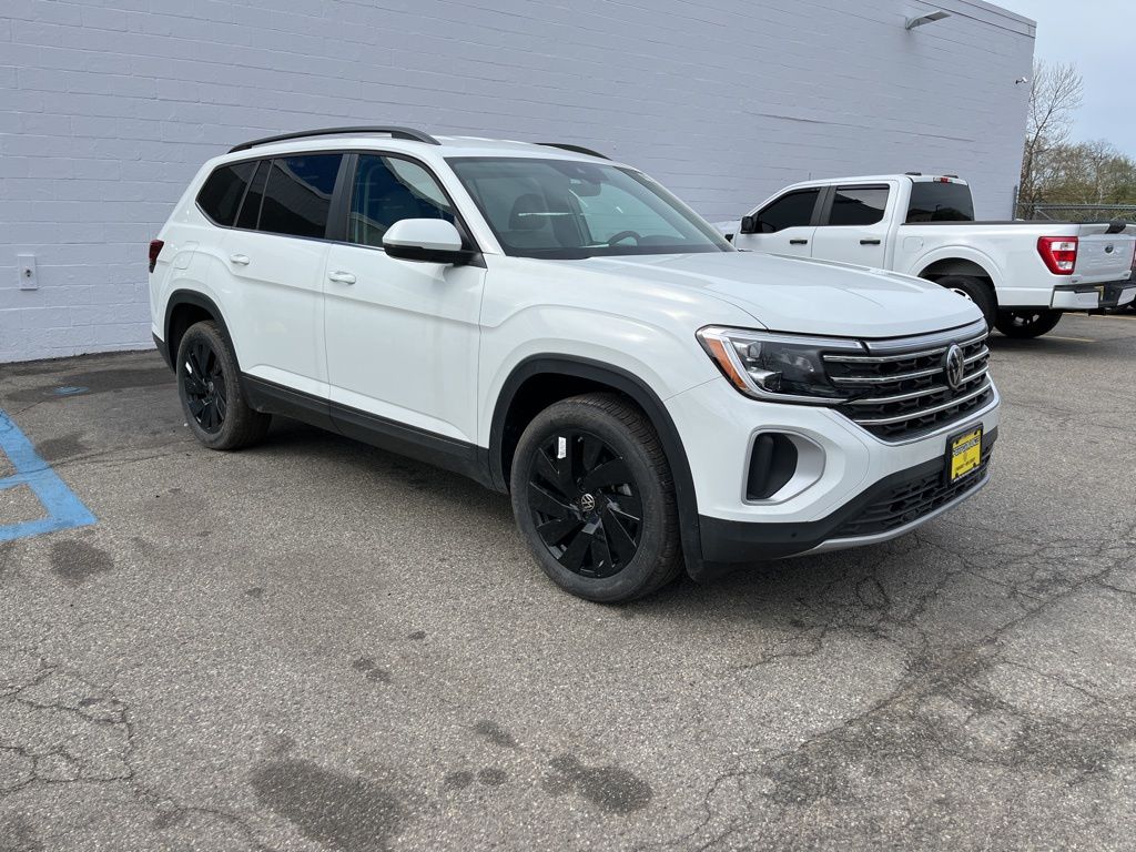 2025 Volkswagen Atlas SE w/Tech - Photo 3