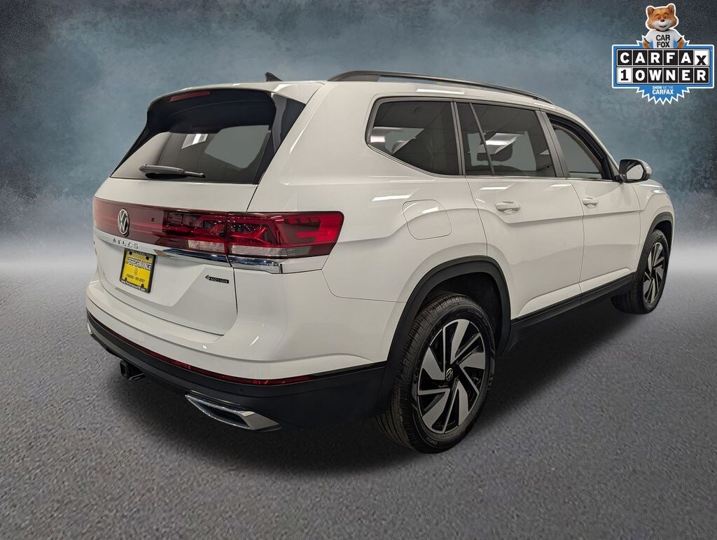 Used 2024 Volkswagen Atlas 2.0T SE w/Technology SUV
