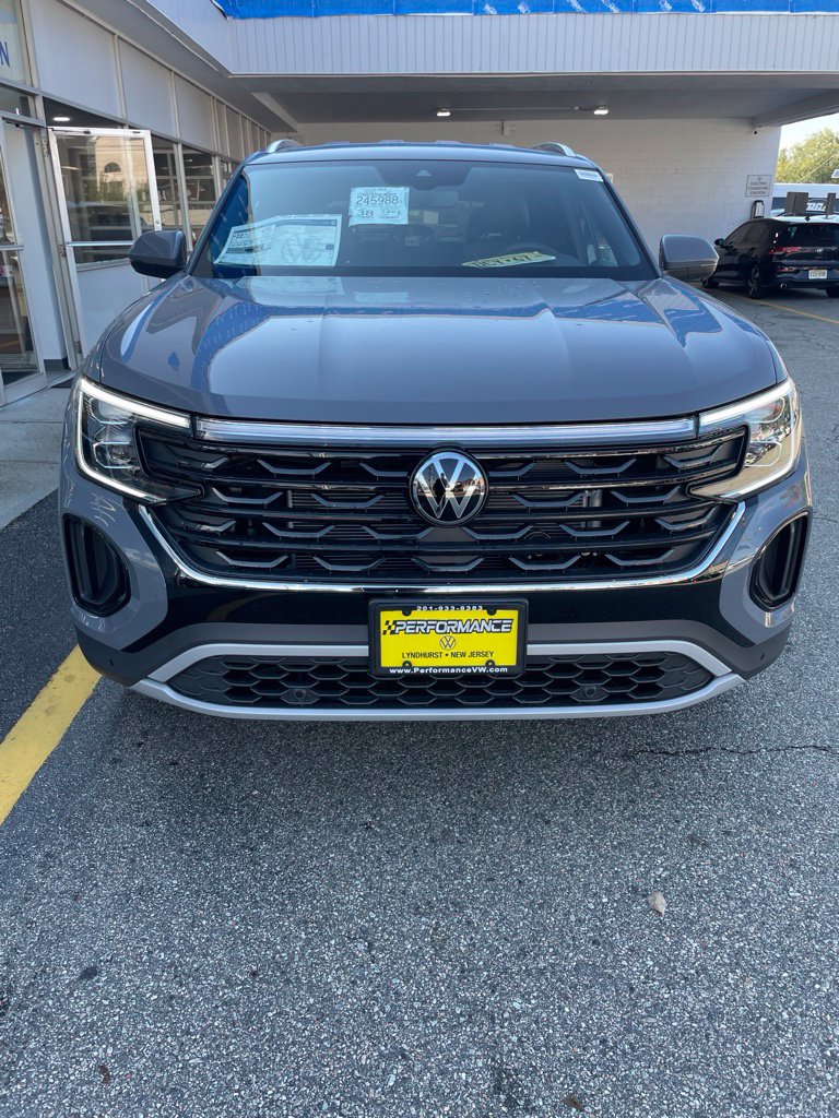  Volkswagen Atlas Cross Sport