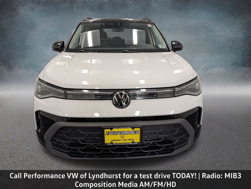Used 2025 Volkswagen Taos 1.5T SE Black SUV