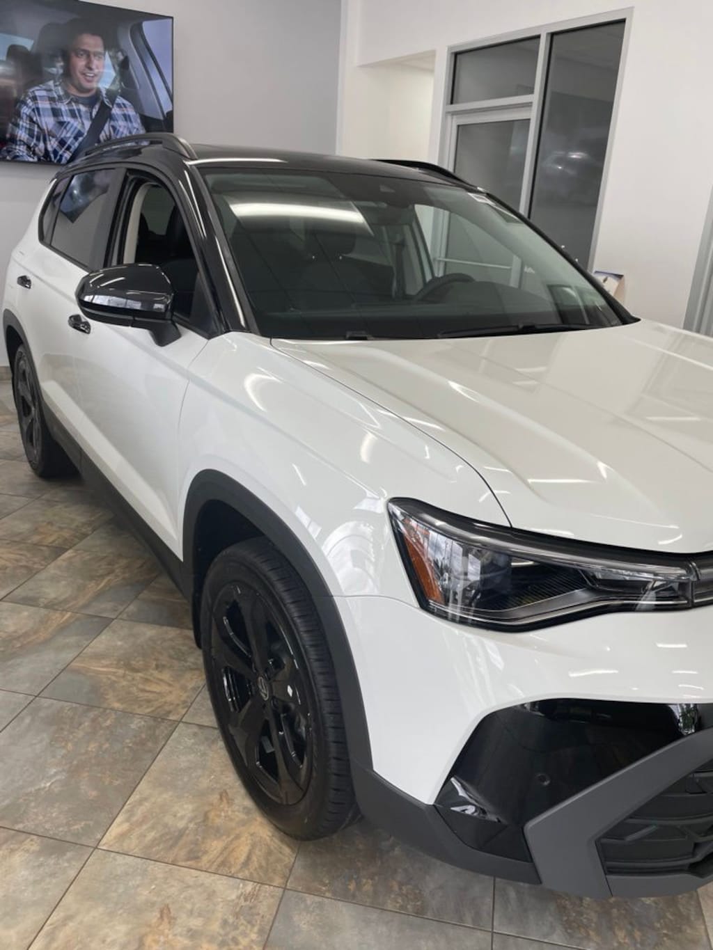 New 2026 Volkswagen Taos 1.5T SE Black SUV