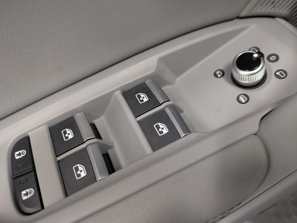 2022 Audi Q5 Premium Plus - Photo 9