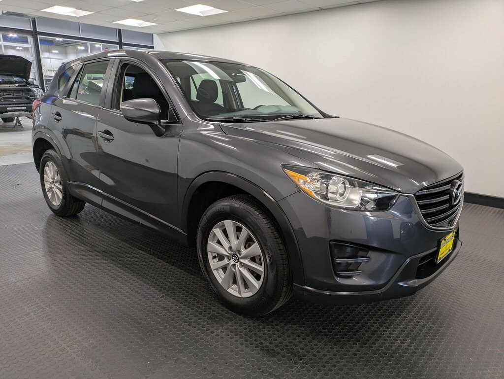 2016 Mazda CX-5 Sport photo 2