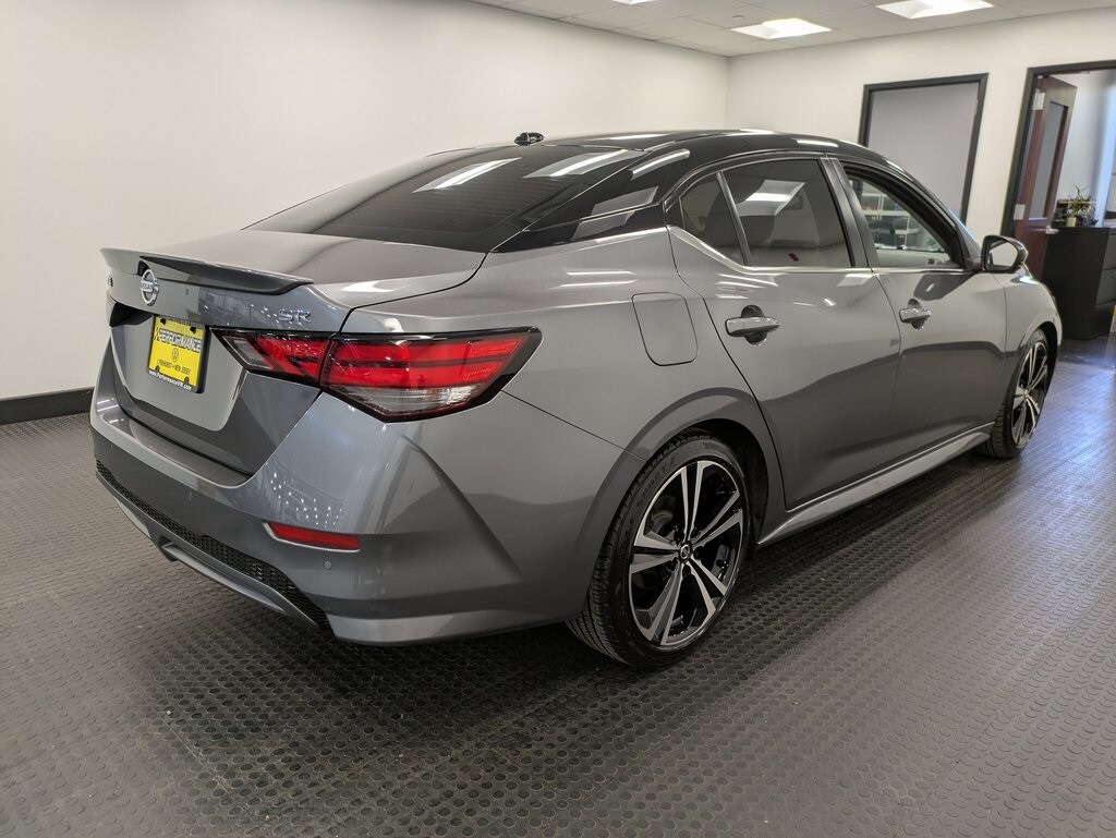 2021 Nissan Sentra SR Premium photo 4