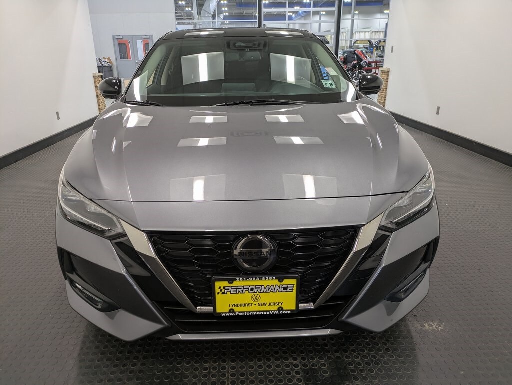 2021 Nissan Sentra SR Premium photo 2