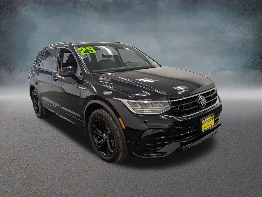 Used 2023 Volkswagen Tiguan 2.0T SE R-Line Black SUV