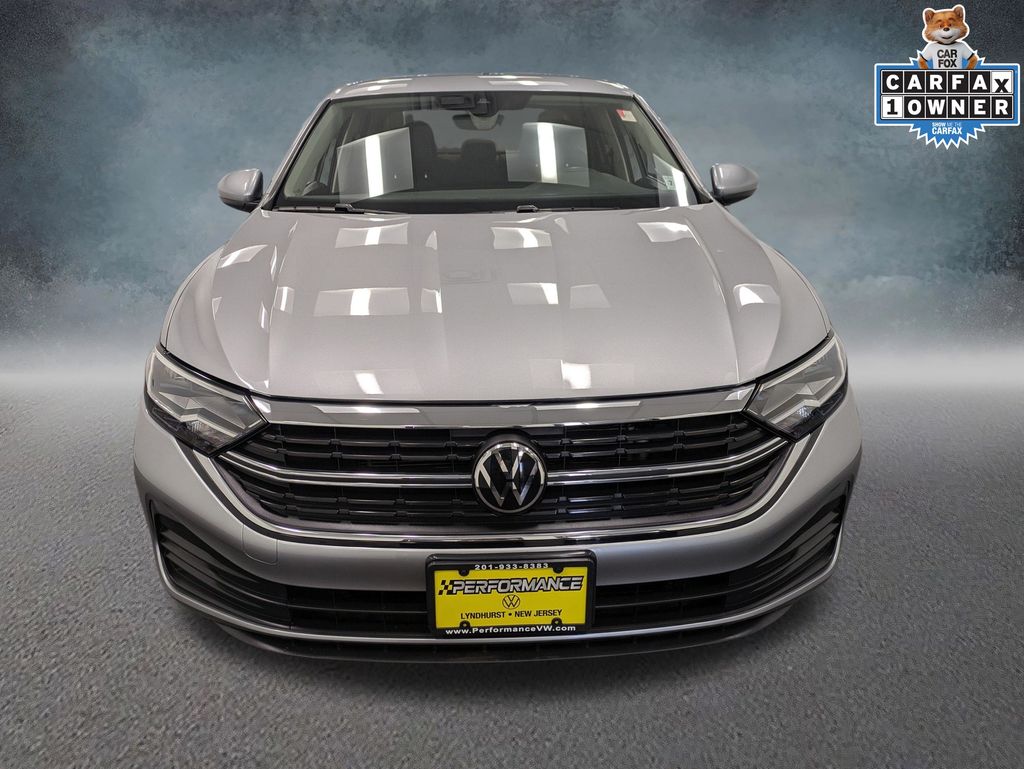Used 2023 Volkswagen Jetta SE with VIN 3VWEM7BU9PM041928 for sale in Lyndhurst, NJ