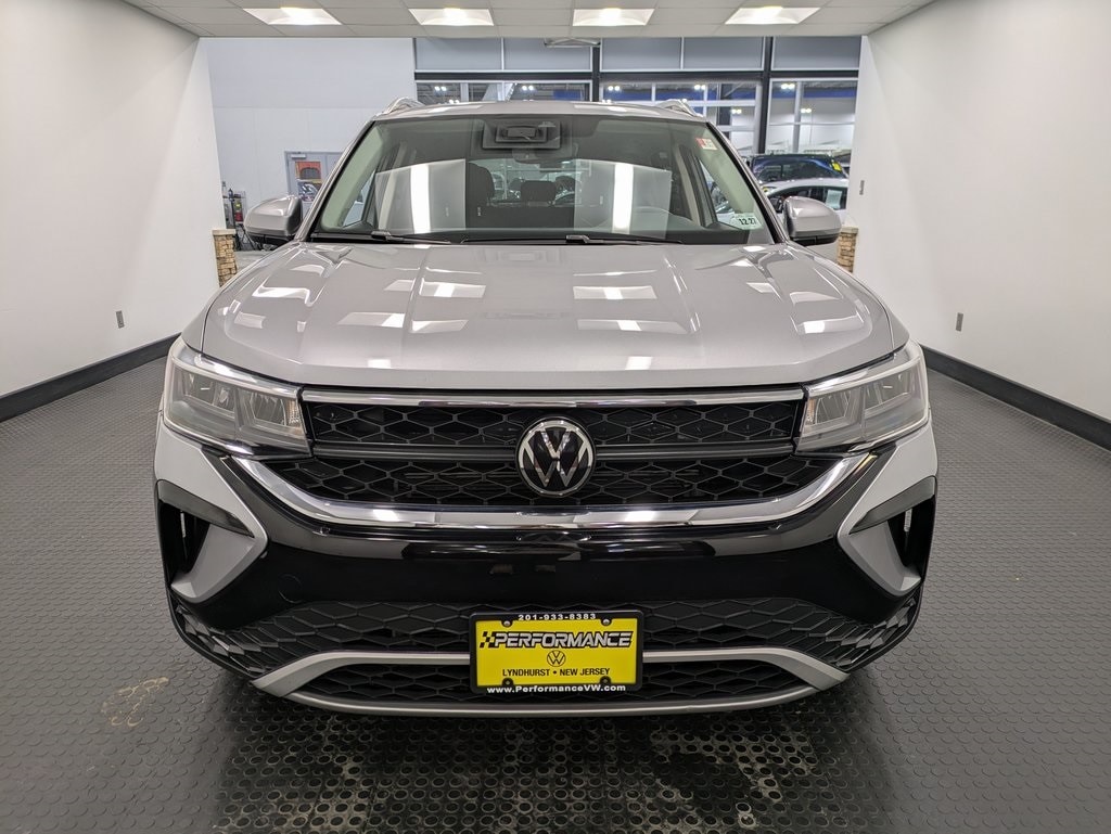 Used 2023 Volkswagen Taos 1.5T SE SUV