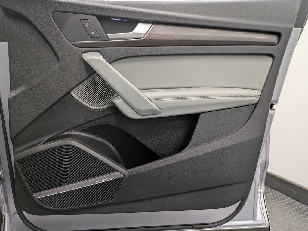 2022 Audi Q5 Premium Plus - Photo 27