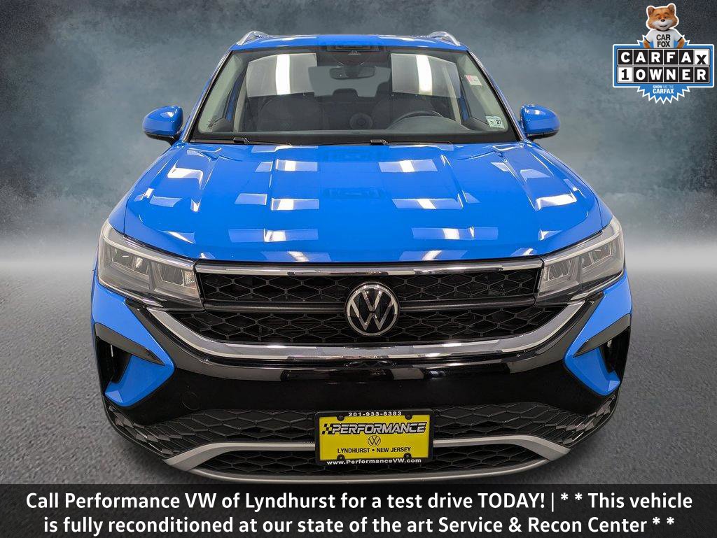 Used 2022 Volkswagen Taos SE with VIN 3VVLX7B21NM038374 for sale in Lyndhurst, NJ