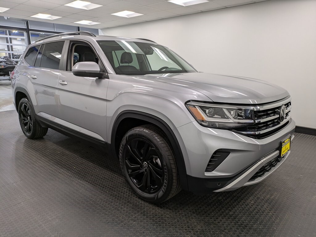 2022 Volkswagen Atlas V6 SE Technology photo 3